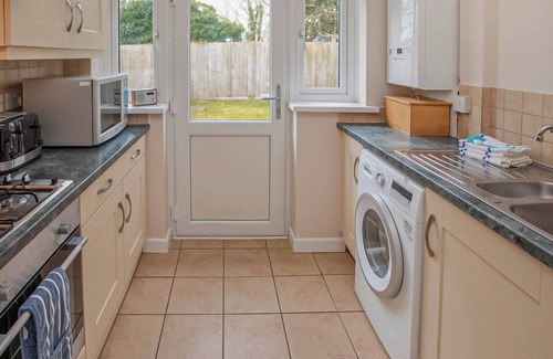 Lydstep Cabaña | Kittiwake Cottage - UK6718