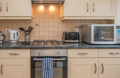 Lydstep Cabaña | Kittiwake Cottage - UK6718