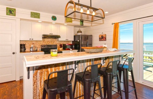 Palm Harbor Casa | Kitty by the Sea | Great Fishing from Redfish Bay