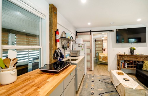 Southern Shores Apartamento | Kitty Hawk Vacation Rental w/ Pool & Hot Tub