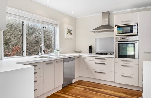 Papakura Casa | Kiwi Lifestyle Home Tranquility, espacioso en 1 ha de tierra