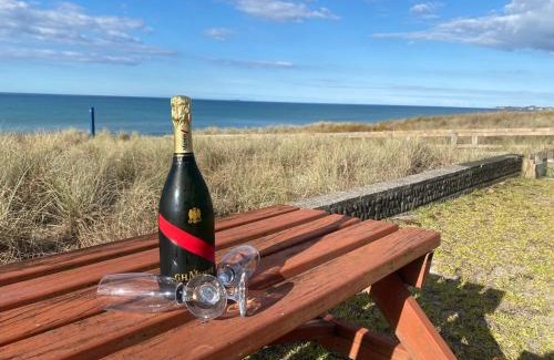 Papamoa Beach Casa | kiwi living on the beach