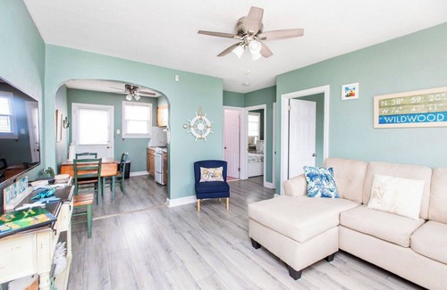 Wildwood Apartamento | Kiwi's Cottage, 1.5 Blocks to Beach and Boardwalk, Pet Friendly