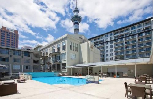 Auckland Central Business District Apartamento | Kiwiana Suite - Auckland CBD - rooftop pool