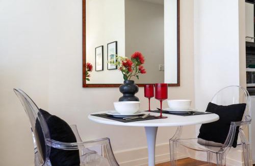 Auckland Central Business District Apartamento | Kiwiana Suite - Auckland CBD - rooftop pool