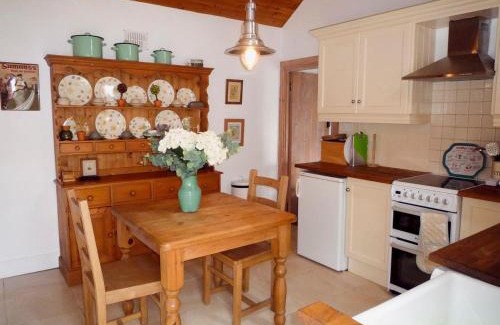 Killorglin Casa | Kizzie Cottage Killorglin by Trident Holiday Homes
