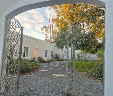 Malmesbury Apartamento | Klein Plaasjapie apartment- Hebron Guest Farm