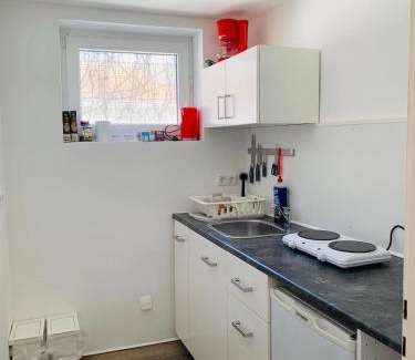Leverkusen Apartamento | Kleine Wohnung im Herzen von Leverkusen Opladen