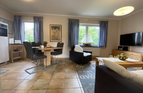 Ostseebad Wustrow Casa | Kleines Ferienhaus in Zentraler Lage nur Wenige Schritte zum Strand