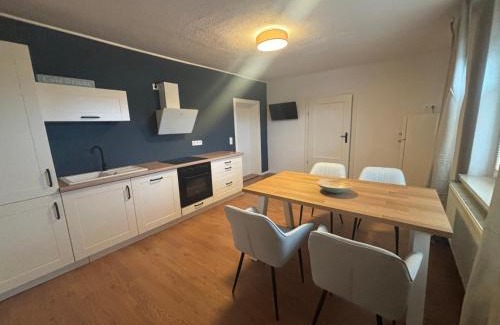 Cottbus Apartamento | Kleines Haus in Cottbus-Wilmersdorf ca 80m2