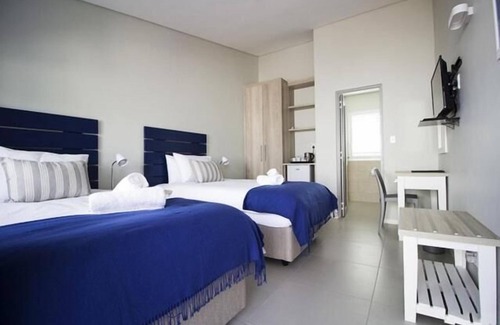 Kleinmond Cabina | Kleinmond Lodge