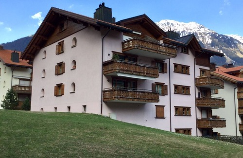 Klosters-Serneus Apartamento | Casa de lujo Klosters en el corazón del pueblo