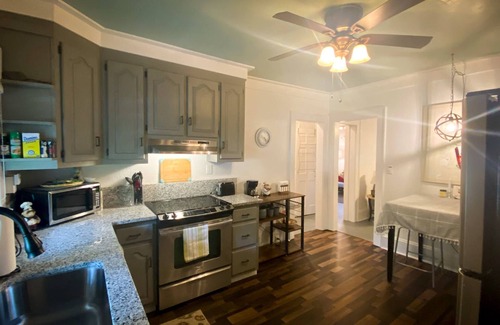 Macon Apartamento | KnightPlace - The Irene - 2BD/1BA Apartment in Duplex - Near Mercer University