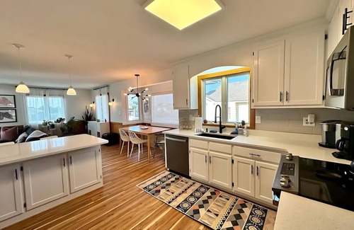 Colington Casa | Knot On Call: OceanViews/Pool/MultiUsePath