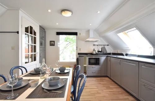 Wolphaartsdijk Apartamento | Knus vakantiehuis in Wolphaartsdijk met tuin.