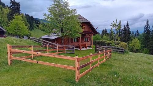 Luce Casa | Koča Lipa pod Veliko planino