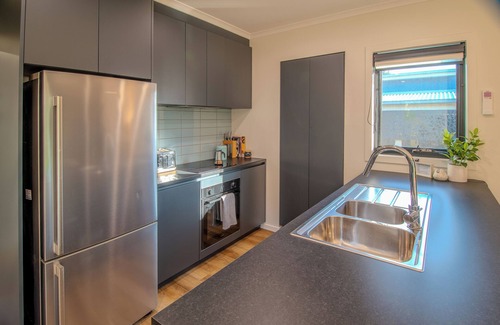 Venus Bay Casa | Koala Retreat - 3 bed brand new home near the Beach & Riverside ~Linen~Fast WiFi