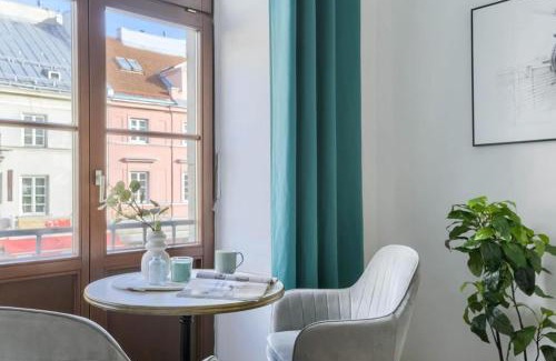 Praga Poludnie Apartamento | Kobielska 17 Warszawa by Solarento