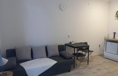 Becej Apartamento | KOD VELIKIH TUJA