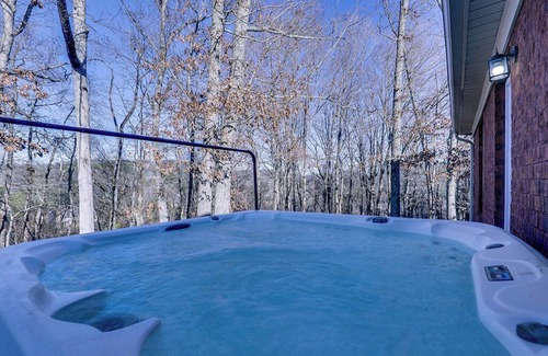 Kodak Cabina | Kodak - Hatters Hide A Way - 3 Bedrooms - Sleeps 12