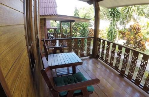 Nuea Khlong Cabina | Koh Jum Coral Bay Resort