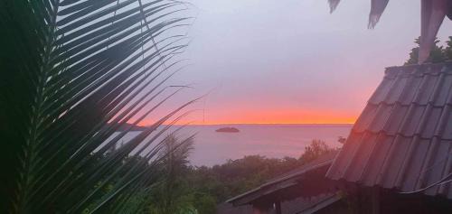Koh Rong Cabina | Kohrong Sea Views Bungalows