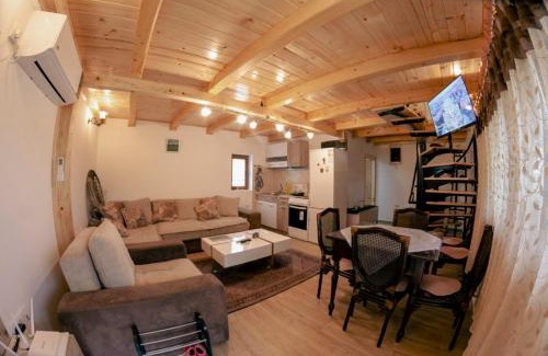 Mladenovac Apartamento | Koji Vajat