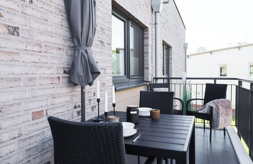 Tossens Apartamento | Kojoten33 - pure North Sea feeling. Balcony. Stylish. Close to the beach.