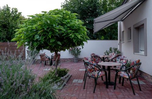 Subotica Apartamento | Kollar D Guest House - Prenoćište ROOMS