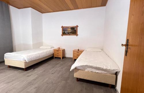 Lauenau Apartamento | Komfortable Ferienwohnung Monteuerzimmer