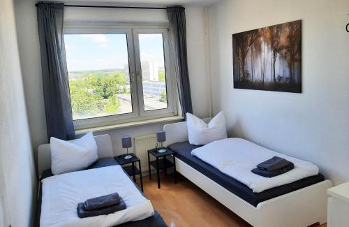 Nietleben Apartamento | Komfortable Monteurwohnungen Halle, Perfekt für Industriearbeiter Leuna, Flughafen, DHL
