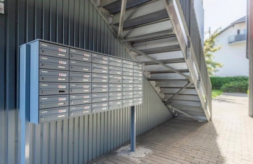 Bubenheim Apartamento | Komfortables, ruhig gelegenes Apartment mit Terrasse und moderner Ausstattung.