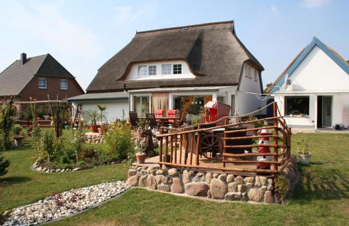 Rugen Island Apartamento | Komfortferienwohnung Anker & Steuerrad