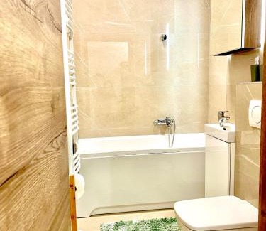 Komlo Apartamento | Komlói Bástya Vendégház