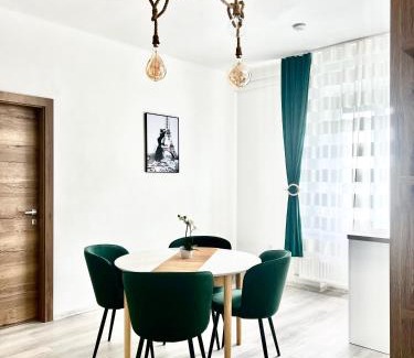 Komlo Apartamento | Komlói Bástya Vendégház