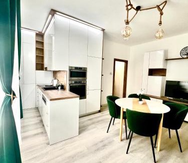 Komlo Apartamento | Komlói Bástya Vendégház