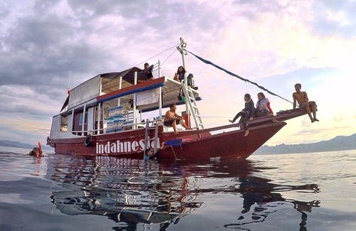 Labuan Bajo Alquiler De Eote | Viaje a Komodo - I Liveaboard