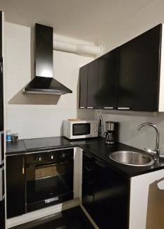 Ylamylly Apartamento | Kompakti yksiö Sepis
