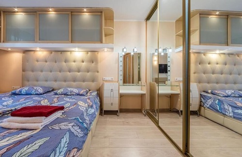 Pechers'kyi District Apartamento | -kon15- in Київ