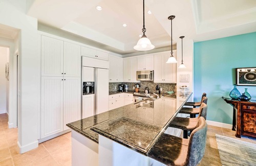 Kulalani Condominio | Kona Coast Condo w/ Lanai & Outdoor Kitchen!