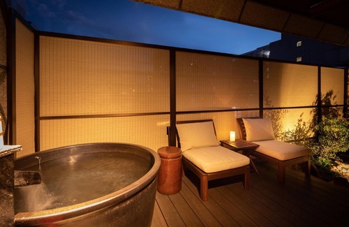 Dotonbori Apartamento | KONJAKUSO Osaka Dotonbori GOYAKUYA SPA Stay / Osaka Ōsaka