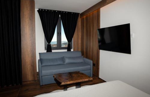 Central Serbia Apartamento | KonKal - Royal resort
