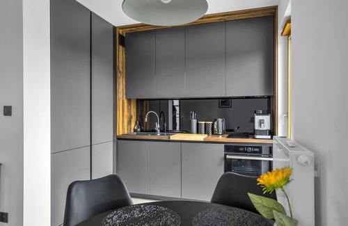 Konstancin-Jeziorna Apartamento | Konstancin-Jeziorna Modern Apartment