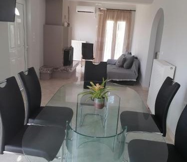 Kanali Casa | Konstantina
