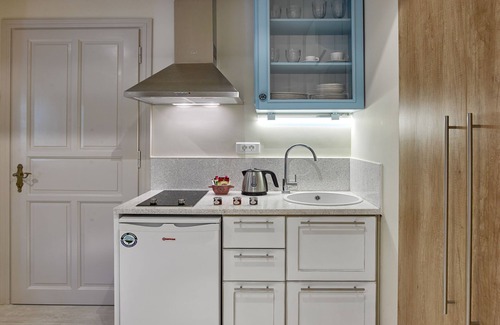 Alonissos Casa | Konstantina Studios