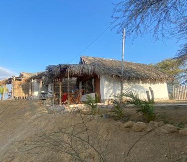 Mancora Cama Y Desayuno | kontiki