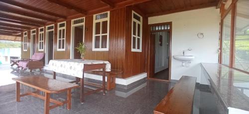 Elappara Villa | Koodaram Villa