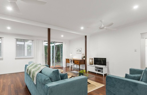 Bilingurr Casa | Magic Location Tucked Behind Sand Dunes & Yoga Studio for Your use