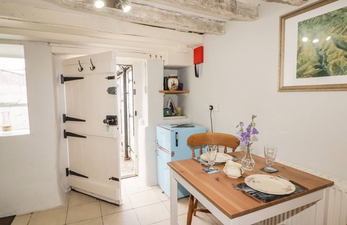 Brecon Cabaña | Kooky Cottage