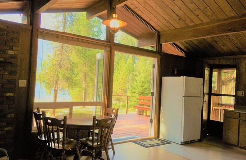 Balfour Cabaña | Kootenay Lakehouse-COTTAGE-680 'Beach, Dock & Firepit- 4 ac flat flat by the Bay